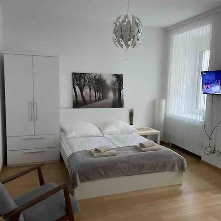Akh - Uni 10Min - Zentrum 10 Min Wien Eksteriør bilde